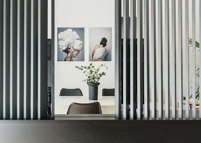 Central C&P Minimal Apartment
